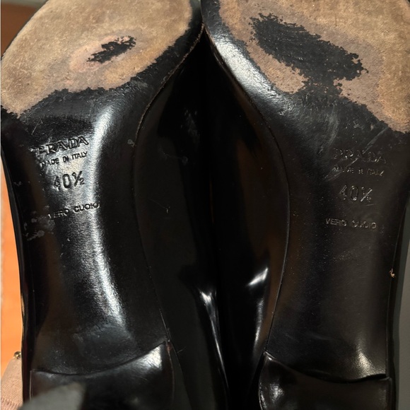Vintage Prada Black Leather Pointy-toe Kitten Heel Pumps IT40.5 US 10/10.5 - Picture 7 of 7